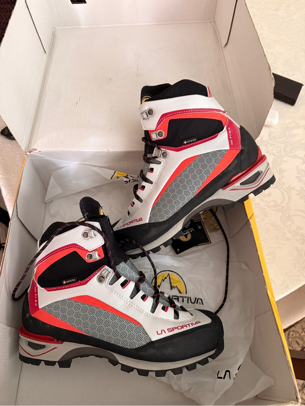 La Sportiva Women’s Trango Tower GTX Mountaineering Boots